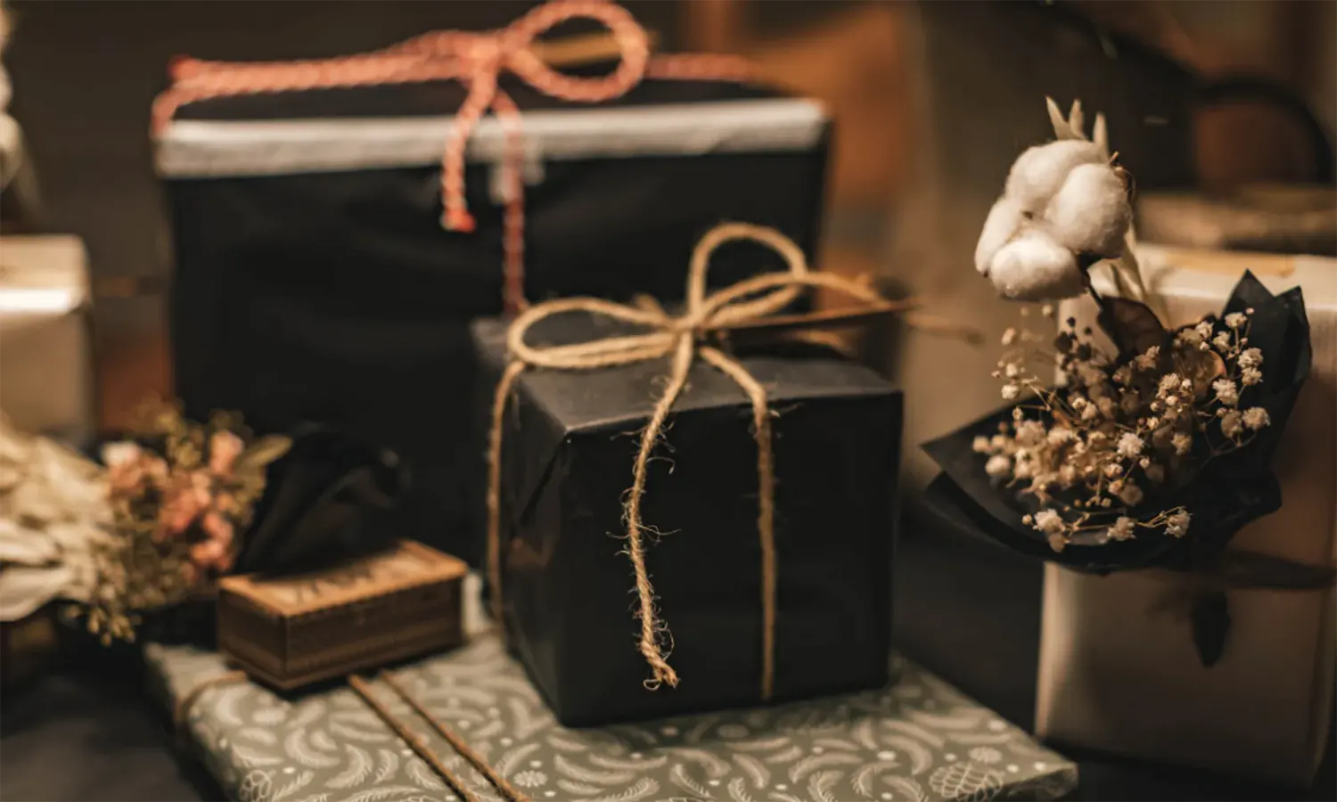 10 Ide Hadiah Kreatif untuk Pacar Pria dalam Hubungan Jarak Jauh
