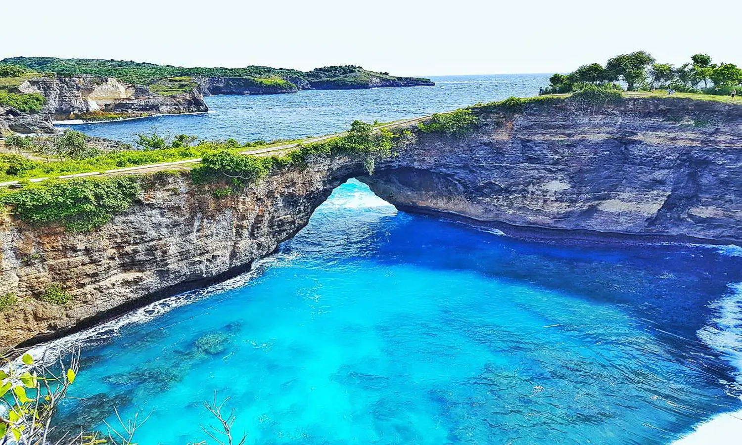 Eksplorasi Keajaiban Alam: Rekomendasi Tempat Wisata di Nusa Penida