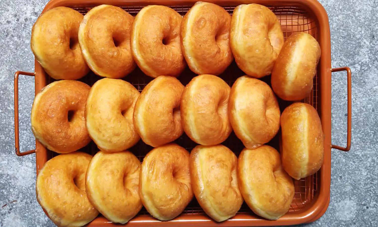 Cara Membuat Donat Kentang Empuk Anti Gagal: Sajian Lezat dari Dapur Bunda