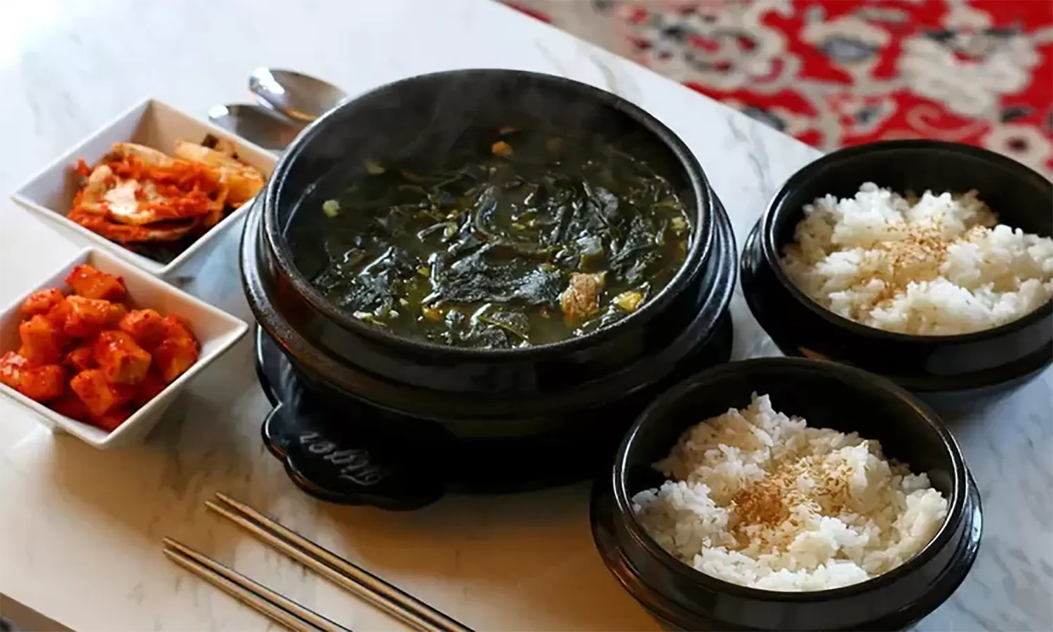 Aneka Resep Olahan Rumput Laut yang Kaya Akan Nutrisi: Sup Rumput Laut Korea