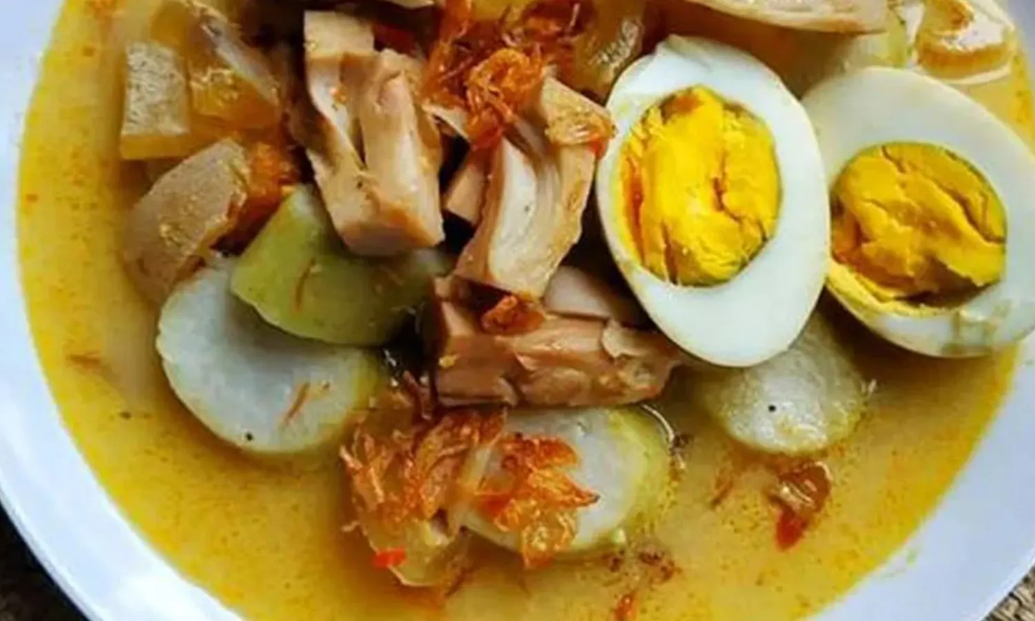 Rahasia Kuah Lontong Sayur Tanpa Santan: Tetap Medok dan Gurih
