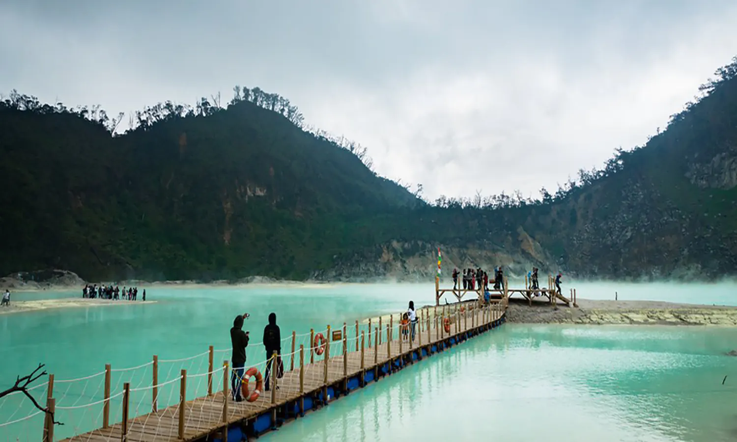 Destinasi Wisata Bandung Paling Populer: Menyelami Keindahan Kota Kreatif